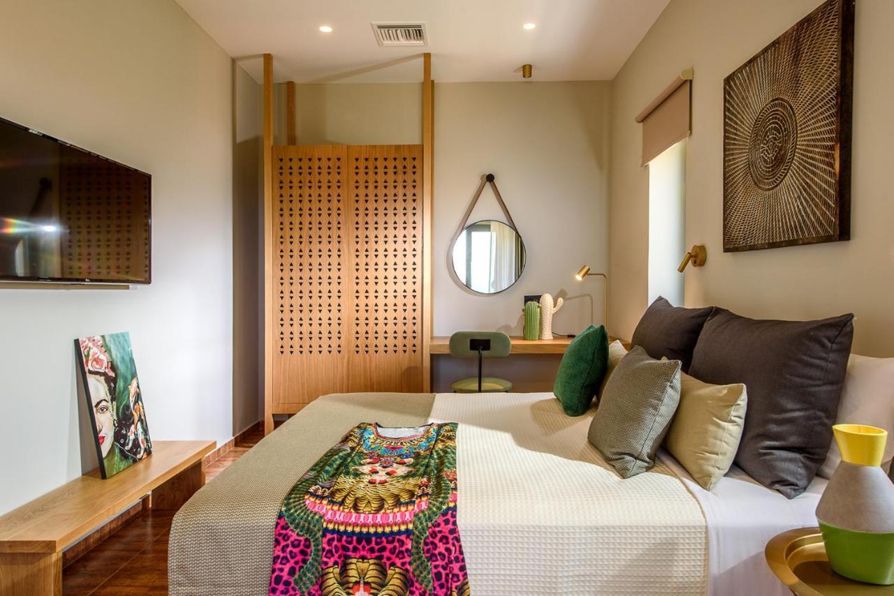 Caldera Theros Villas 헐소니소스 외부 사진